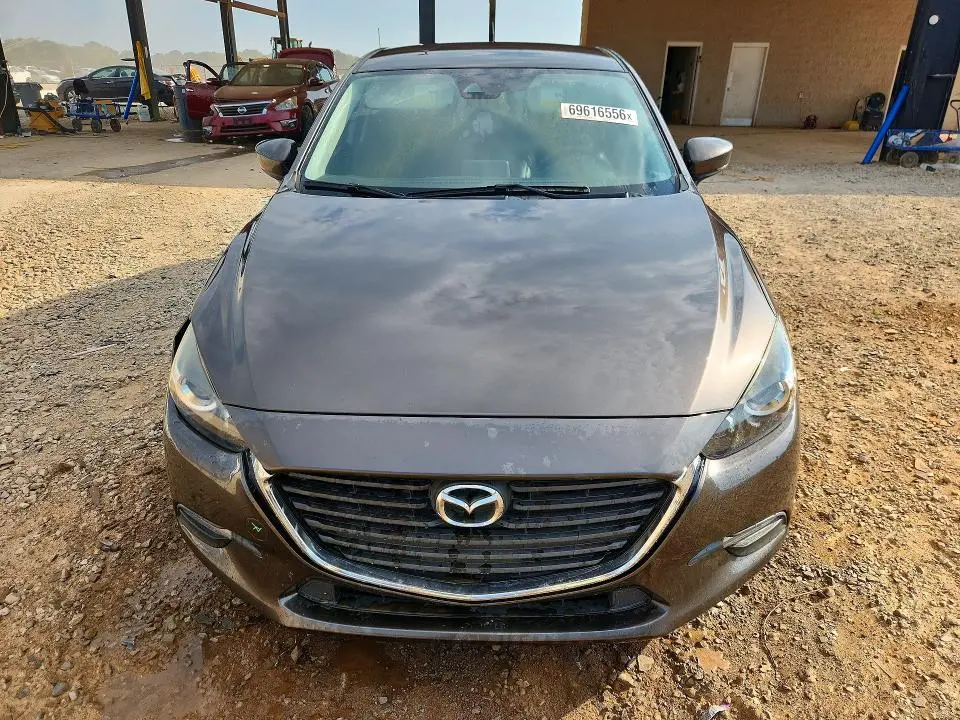 2017 MAZDA 3 TOURING  