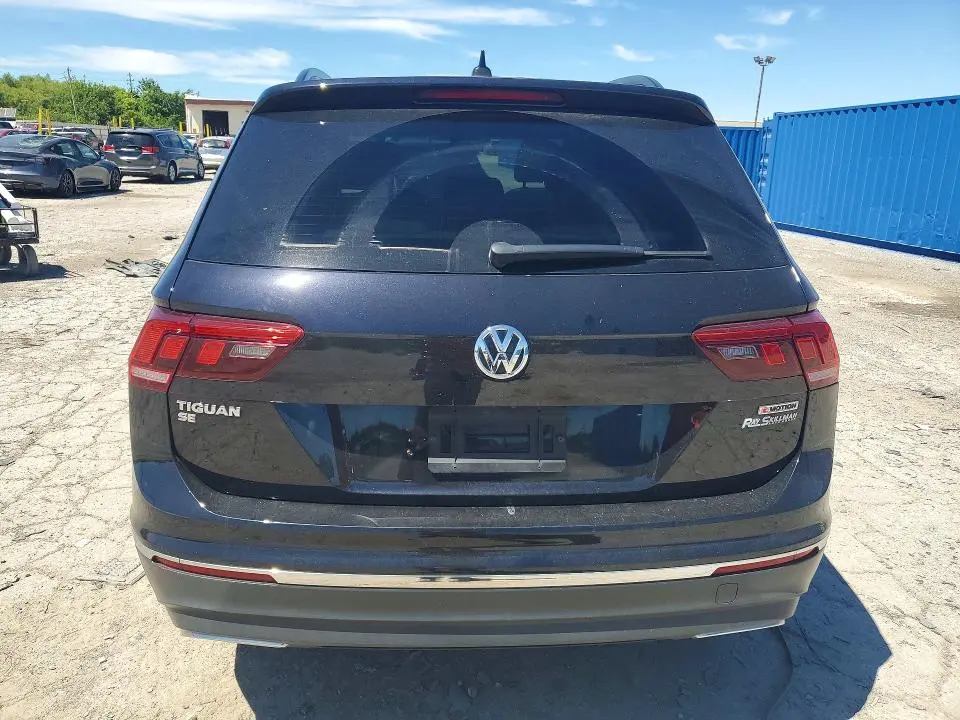 2020 VOLKSWAGEN TIGUAN SE  