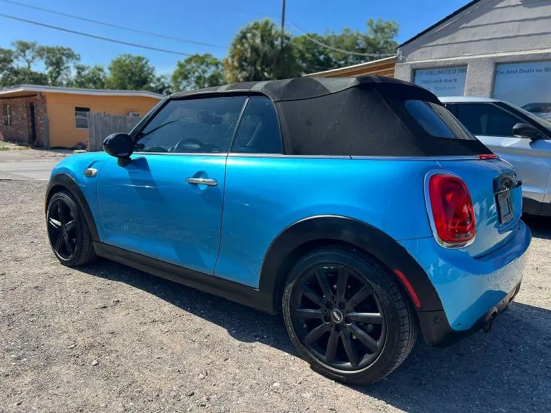2016 MINI COOPER   