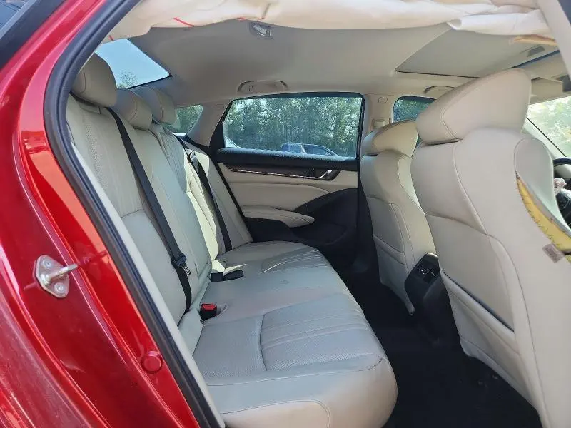 2018 HONDA ACCORD TOURING  