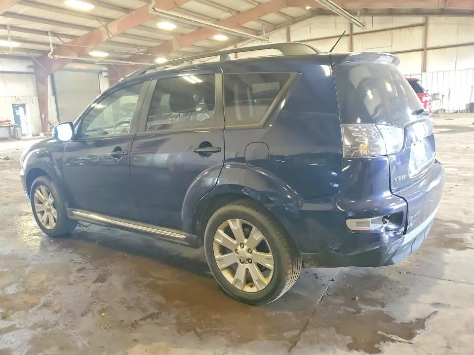 2010 MITSUBISHI OUTLANDER SE  