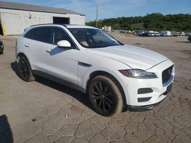 2017 JAGUAR F-PACE PRESTIGE  