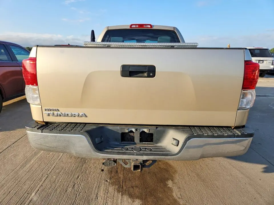 2010 TOYOTA TUNDRA DOUBLE CAB SR5  