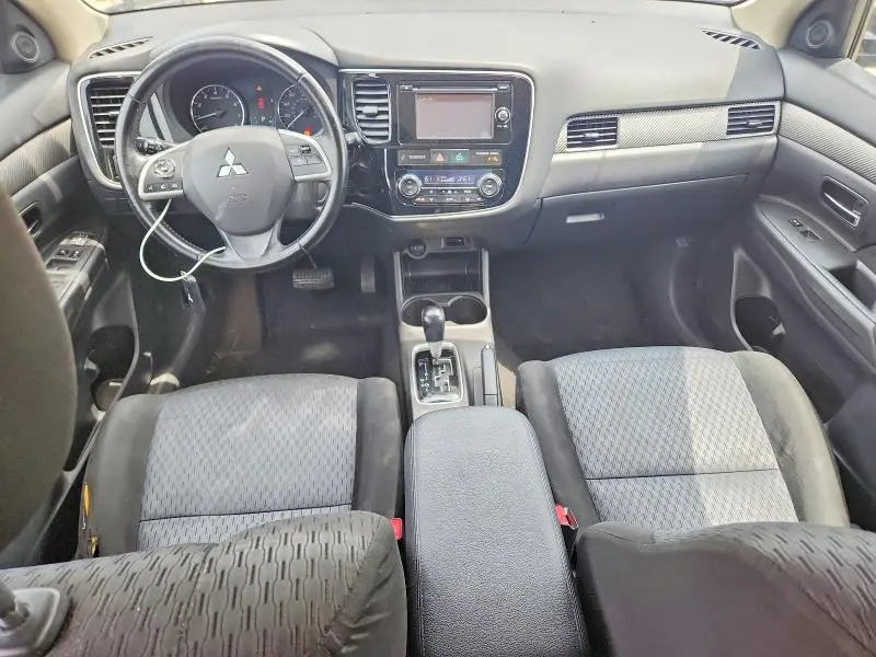 2014 MITSUBISHI OUTLANDER SE  