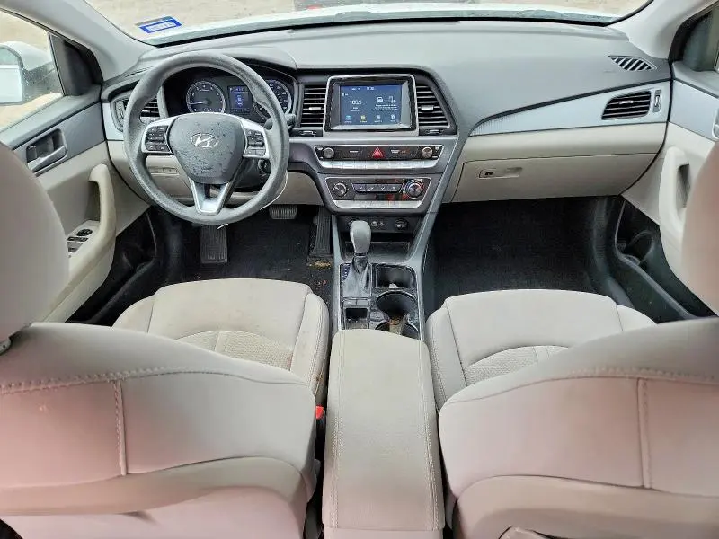 2019 HYUNDAI SONATA SE  