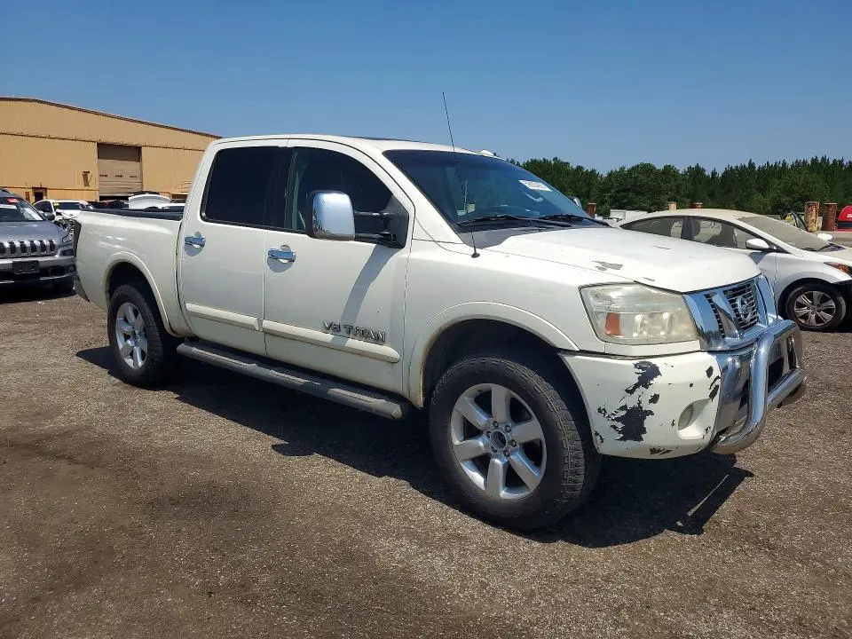 2012 NISSAN TITAN SV  