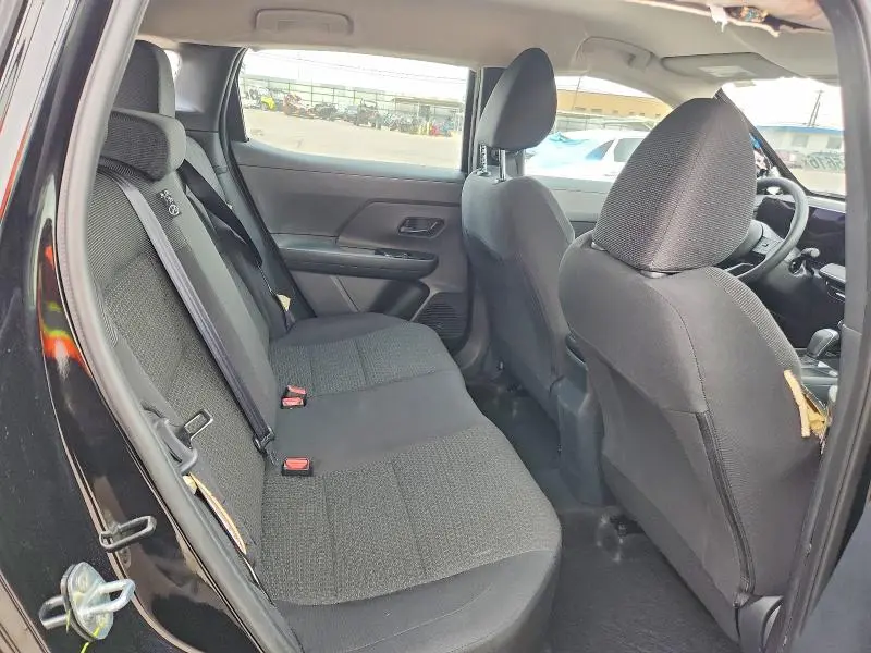2026 NISSAN KICKS   