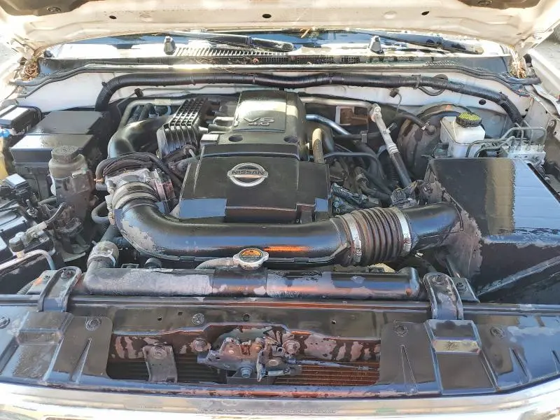 2019 NISSAN FRONTIER SV V6  