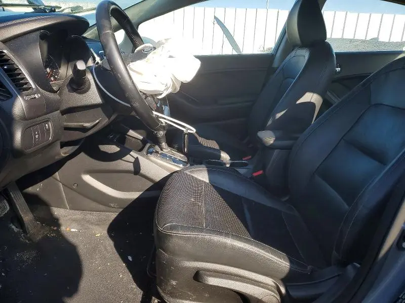 2017 KIA FORTE EX  