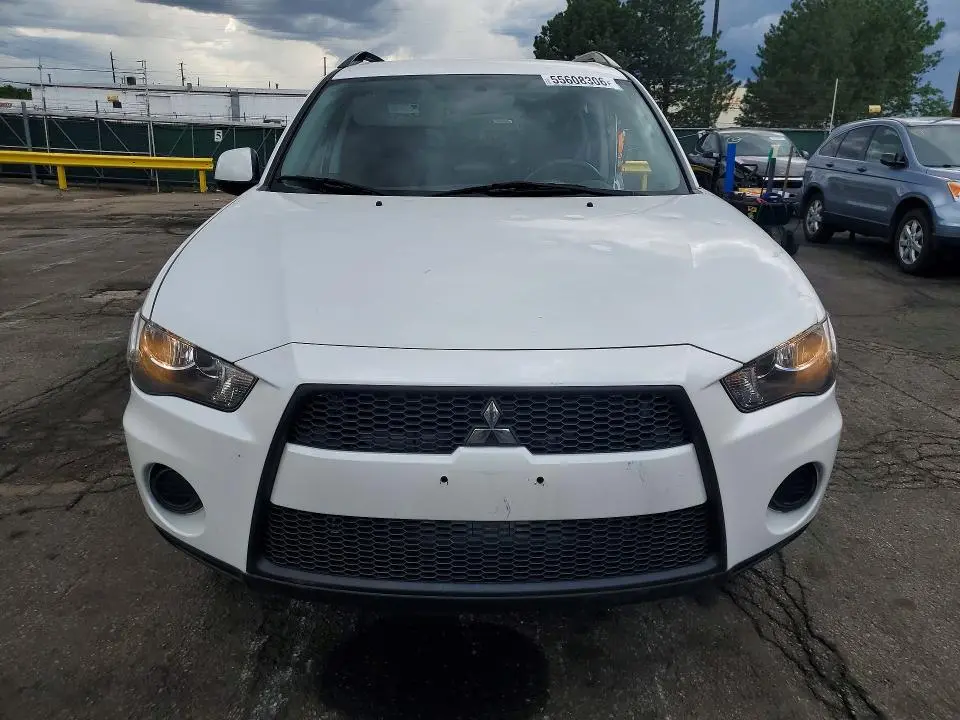 2010 MITSUBISHI OUTLANDER ES  