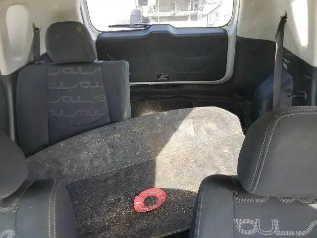 2012 KIA SOUL +  