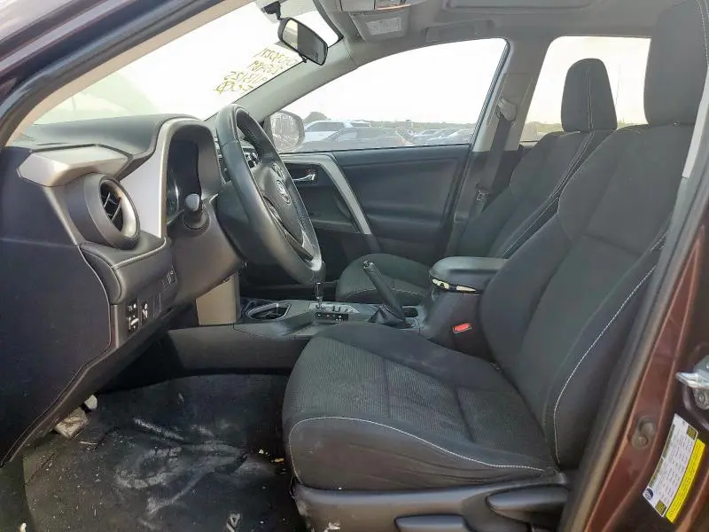 2016 TOYOTA RAV4 XLE