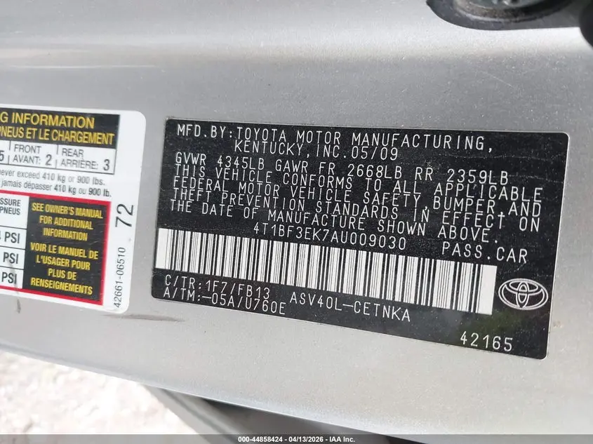 2010 TOYOTA CAMRY LE