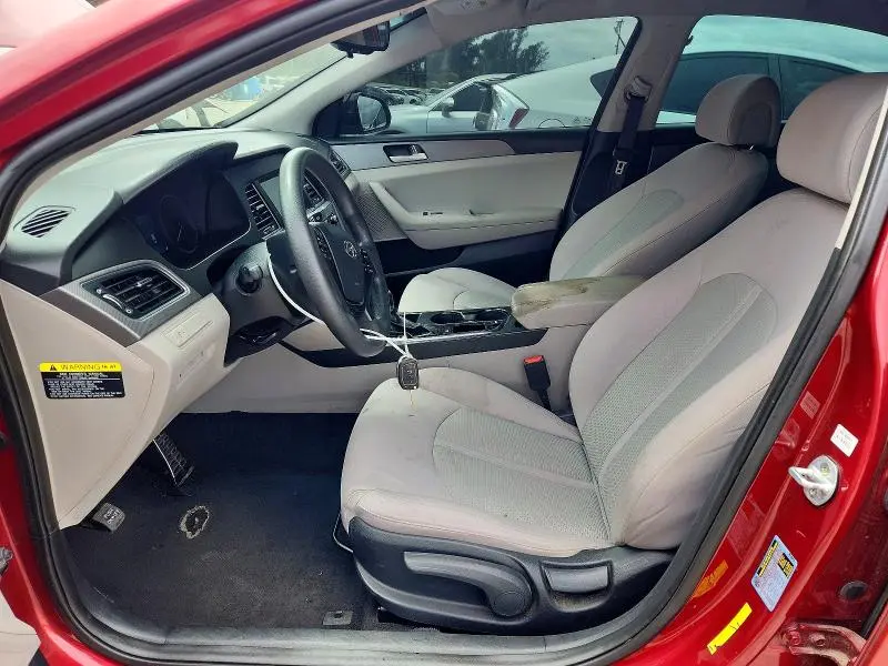 2016 HYUNDAI SONATA SE  