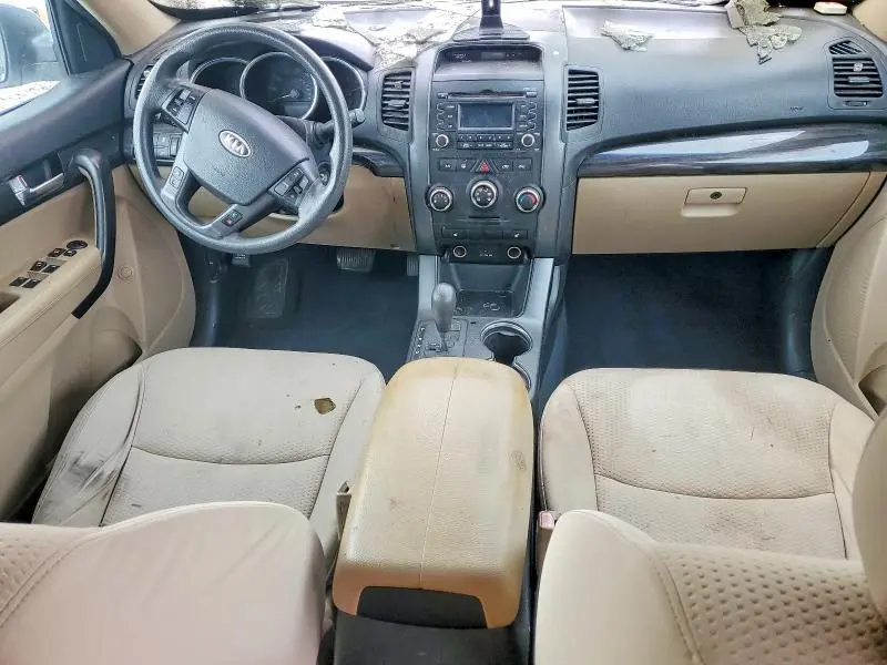 2011 KIA SORENTO LX  