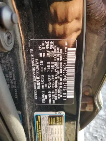 2011 HYUNDAI SANTA FE SE  