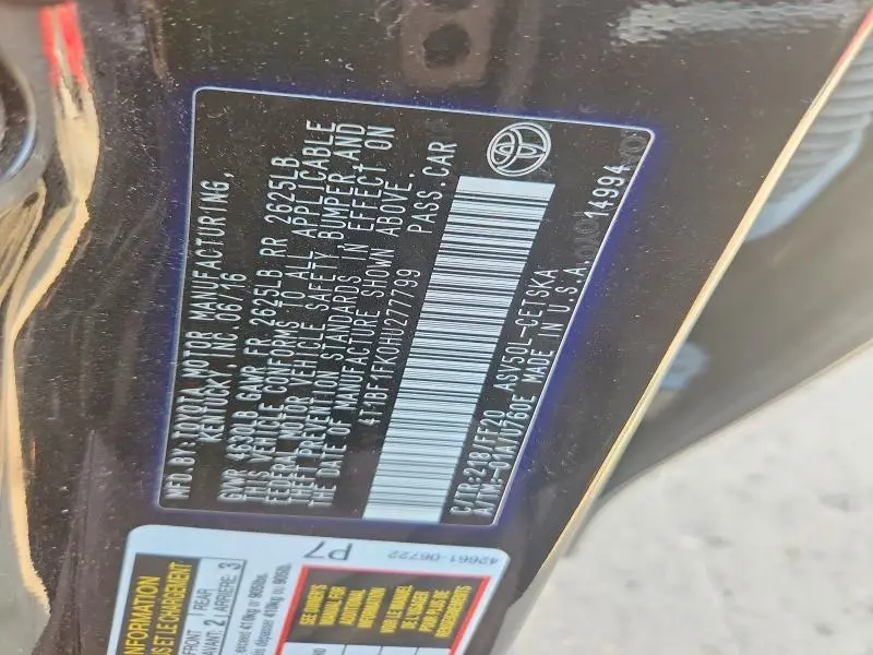 2017 TOYOTA CAMRY SE  