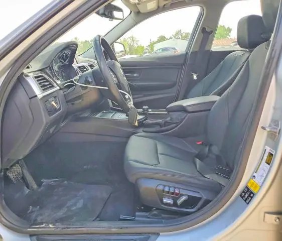 2018 BMW 320 XI  