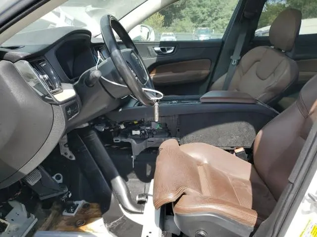 2018 VOLVO XC60 T5 INSCRIPTION  