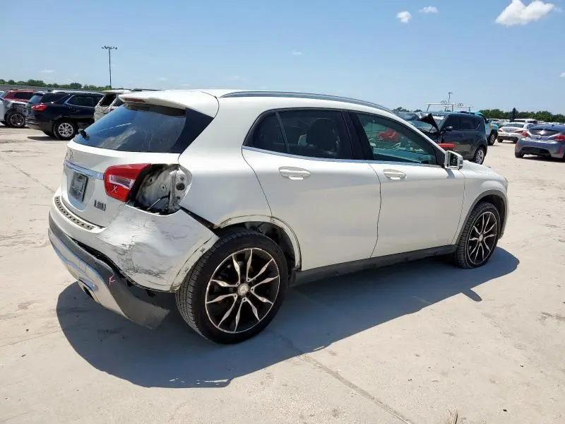 2021 MERCEDES-BENZ GLA 250  