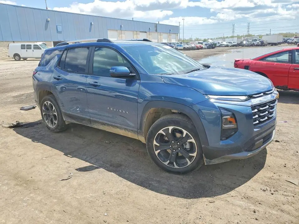 2025 CHEVROLET EQUINOX LT  