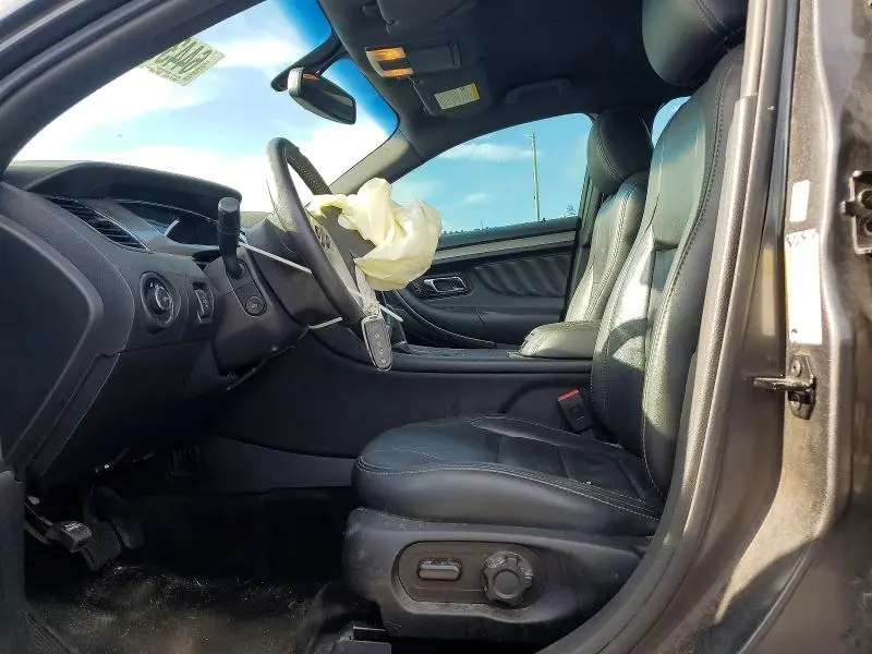 2015 FORD TAURUS SEL  