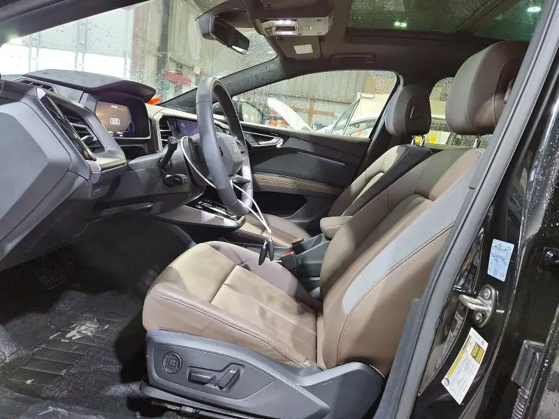 2025 AUDI Q4 E-TRON PREMIUM  
