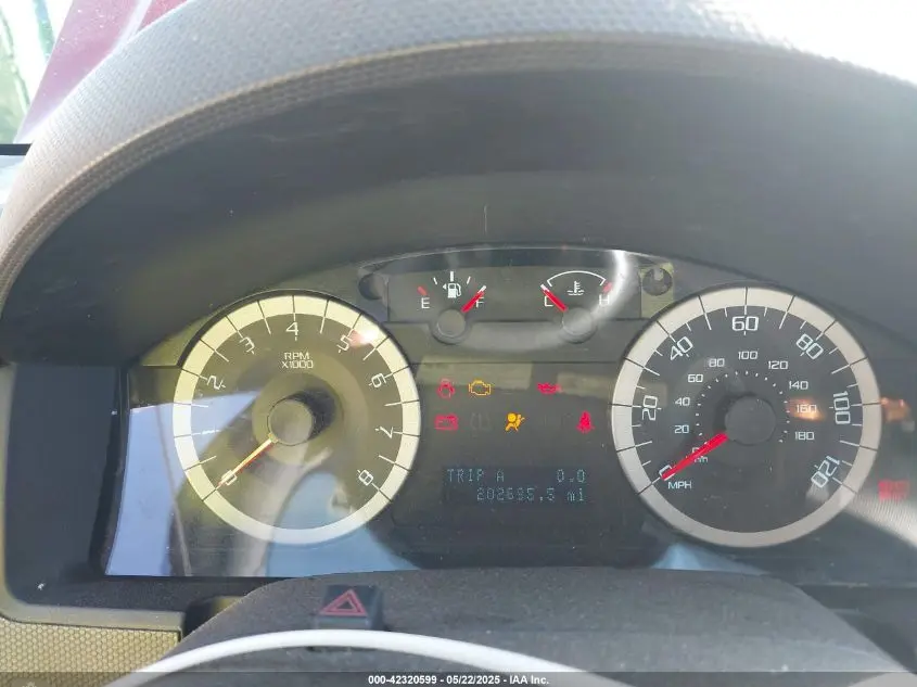 2011 FORD ESCAPE LIMITED