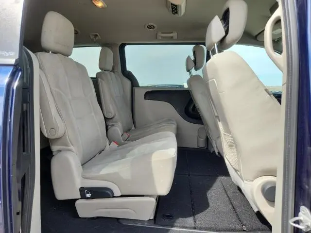 2012 DODGE GRAND CARAVAN SE  