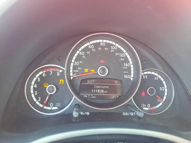 2014 VOLKSWAGEN BEETLE   