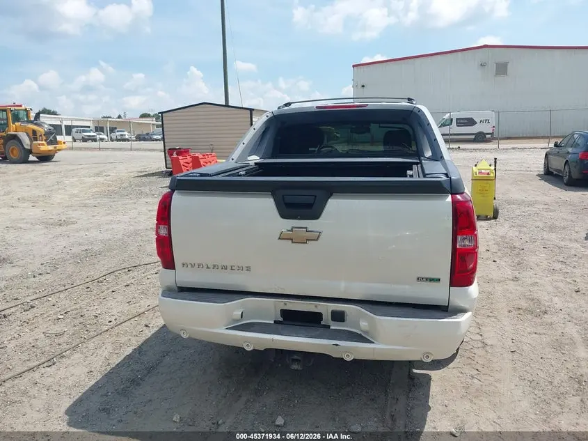2010 CHEVROLET AVALANCHE 1500 LTZ