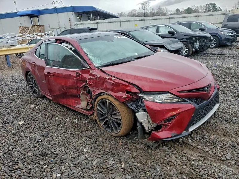 2018 TOYOTA CAMRY XSE  