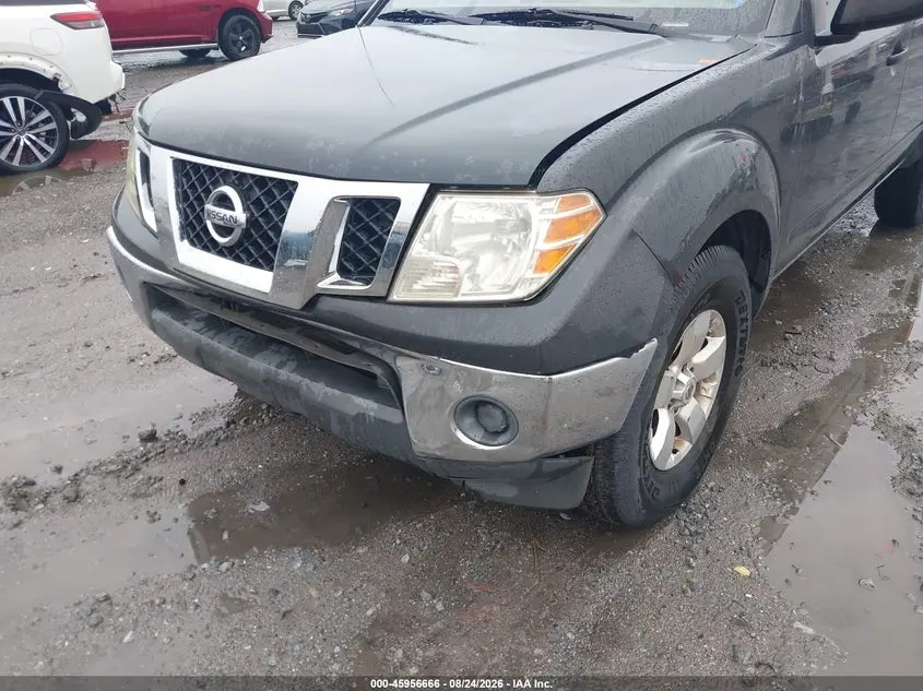 2011 NISSAN FRONTIER SV