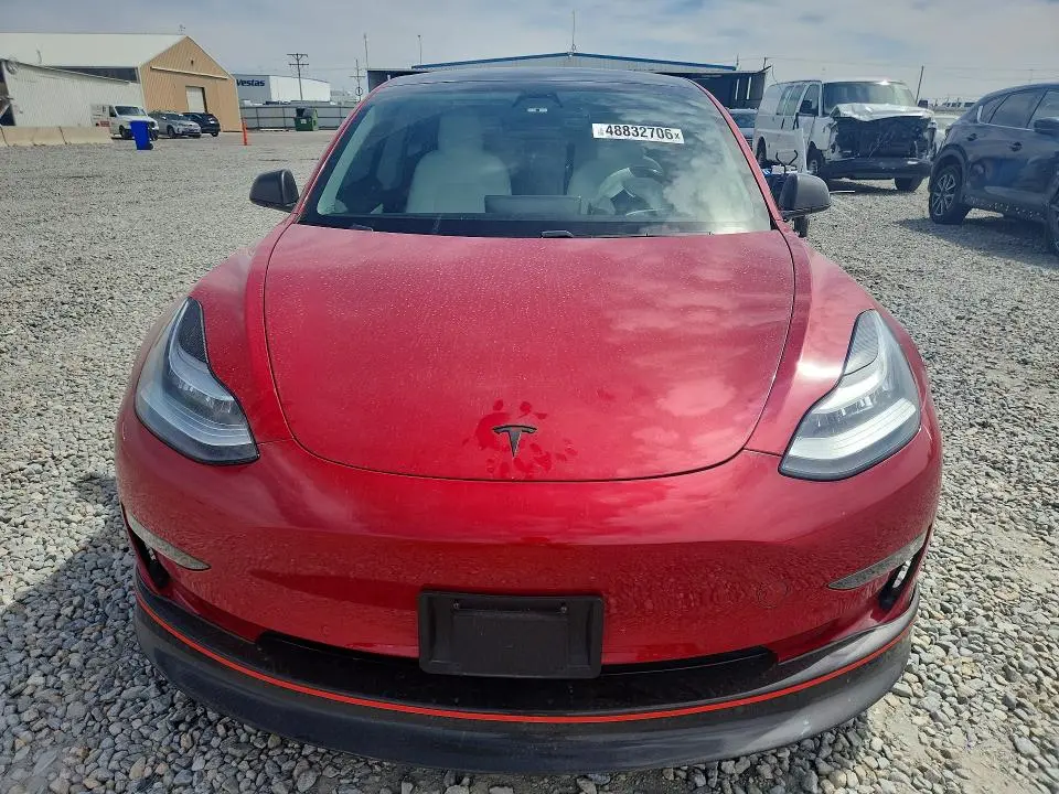 2018 TESLA MODEL 3   