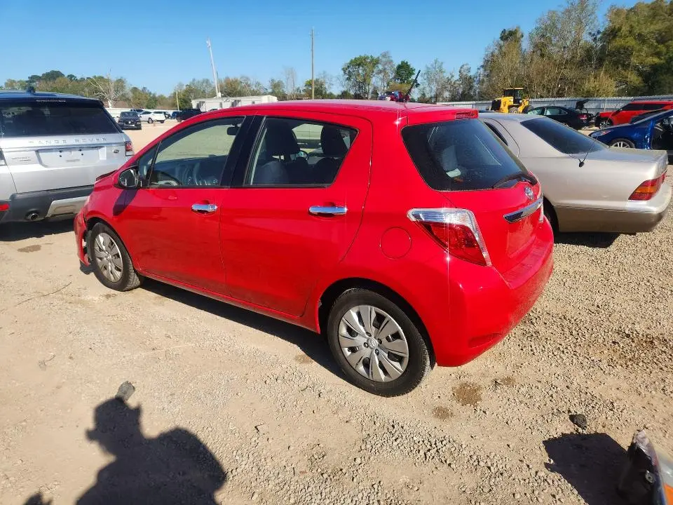 2014 TOYOTA YARIS 5-DOOR LE  