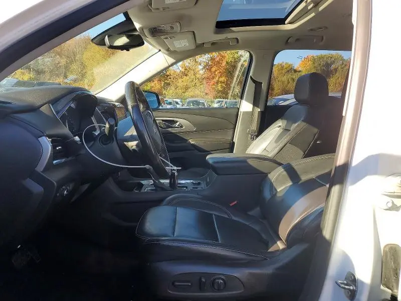 2019 CHEVROLET TRAVERSE LT  