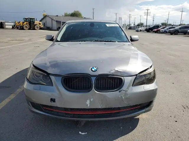 2010 BMW 528 I  