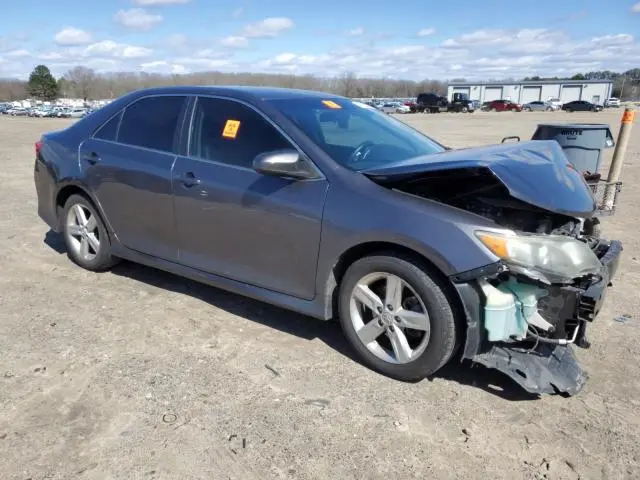2014 TOYOTA CAMRY L  