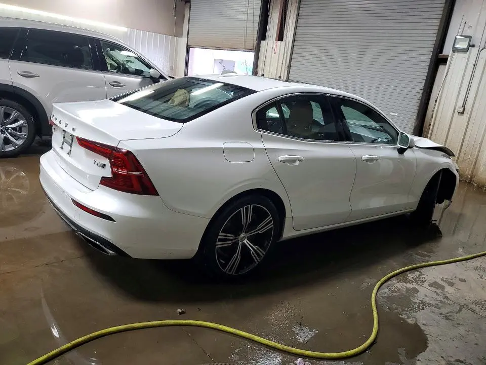 2019 VOLVO S60 T6 INSCRIPTION  