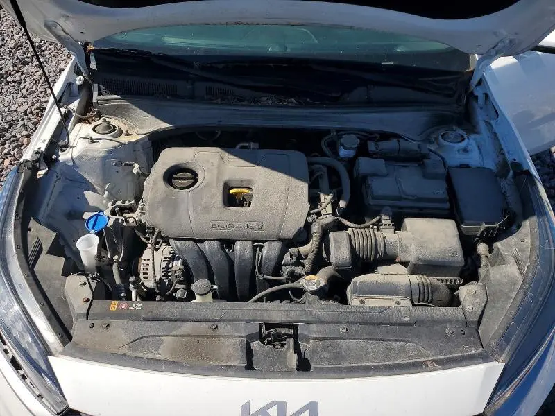 2022 KIA FORTE LXS  