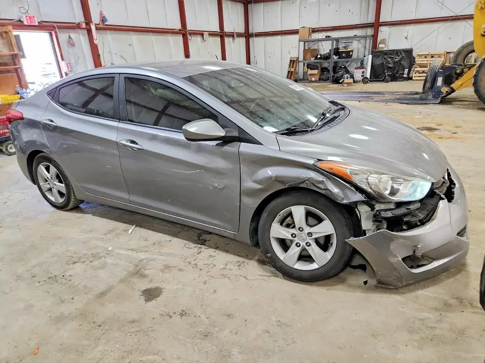2012 HYUNDAI ELANTRA GLS  