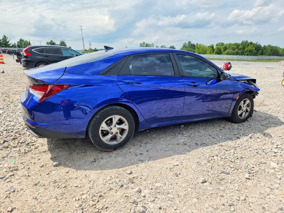 2021 HYUNDAI ELANTRA SE  