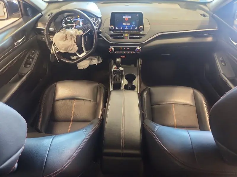 2022 NISSAN ALTIMA SR  