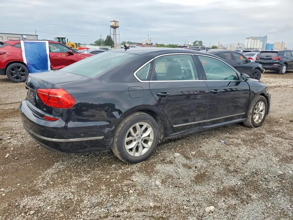 2016 VOLKSWAGEN PASSAT S  