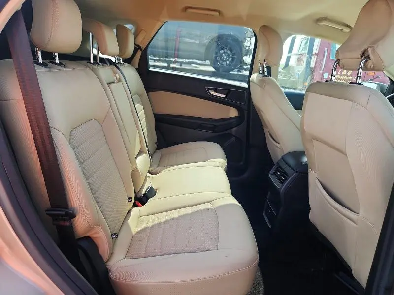 2017 FORD EDGE SE  