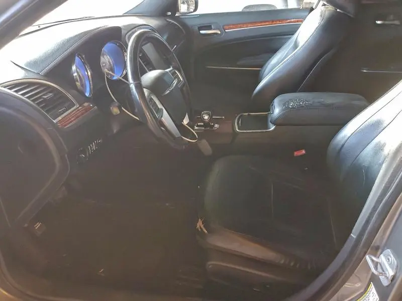 2012 CHRYSLER 300 LIMITED  