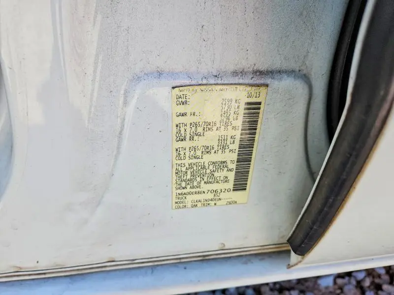 2014 NISSAN FRONTIER S  