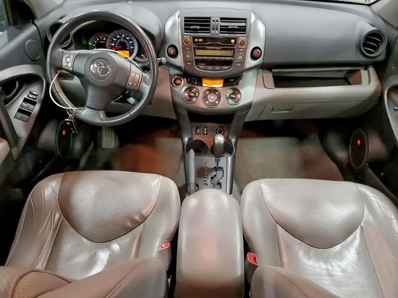 2011 TOYOTA RAV4 LIMITED  