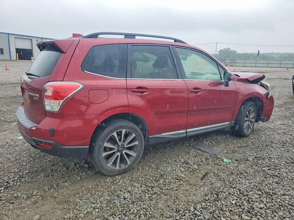 2017 SUBARU FORESTER 2.0XT TOURING  