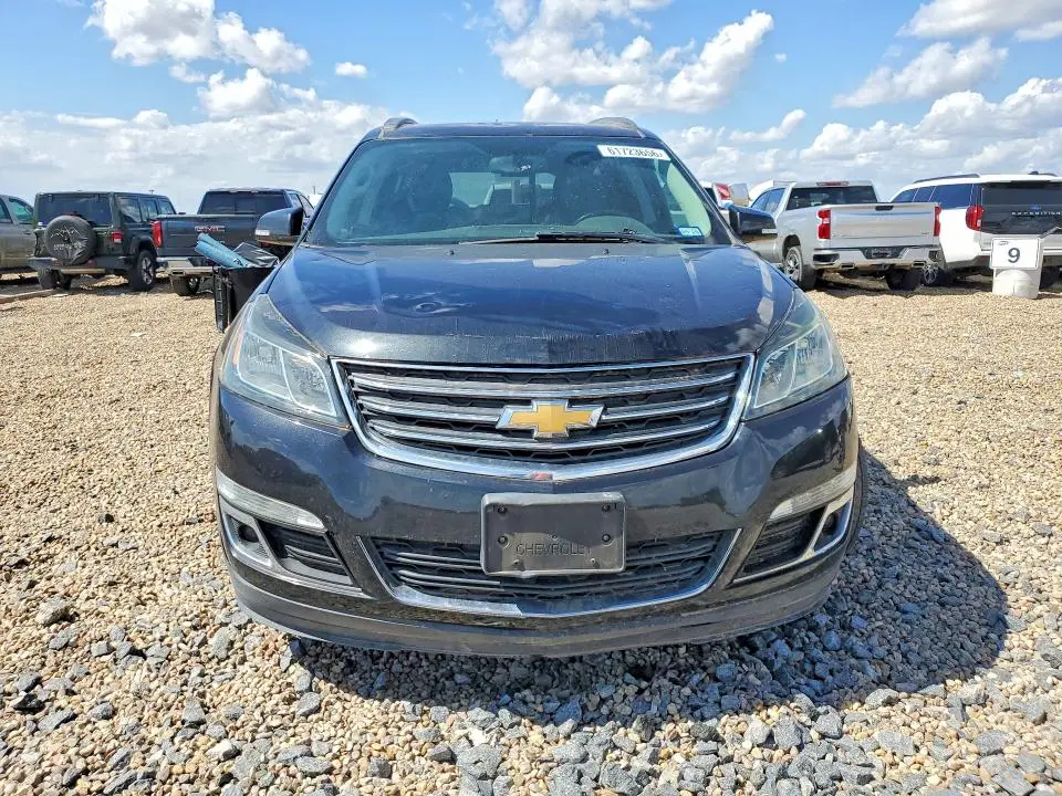 2015 CHEVROLET TRAVERSE LT  